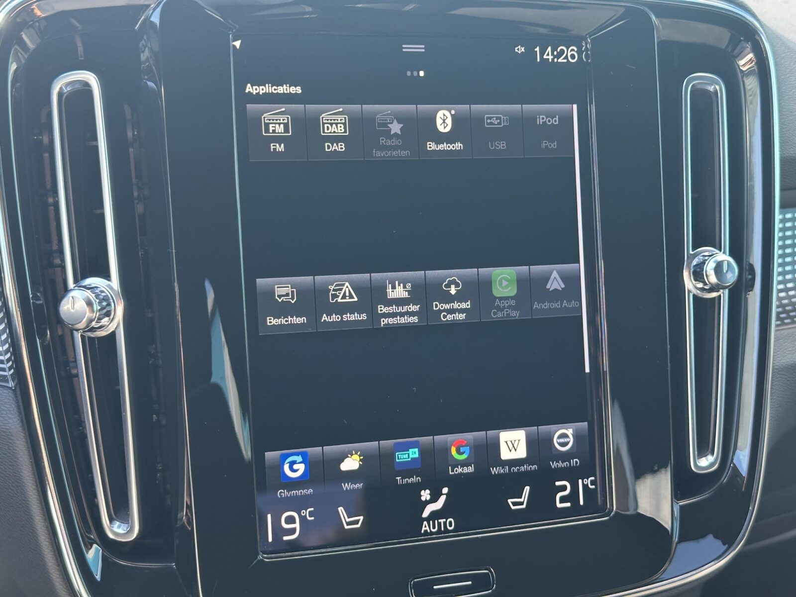 Volvo XC40 - Foto 18