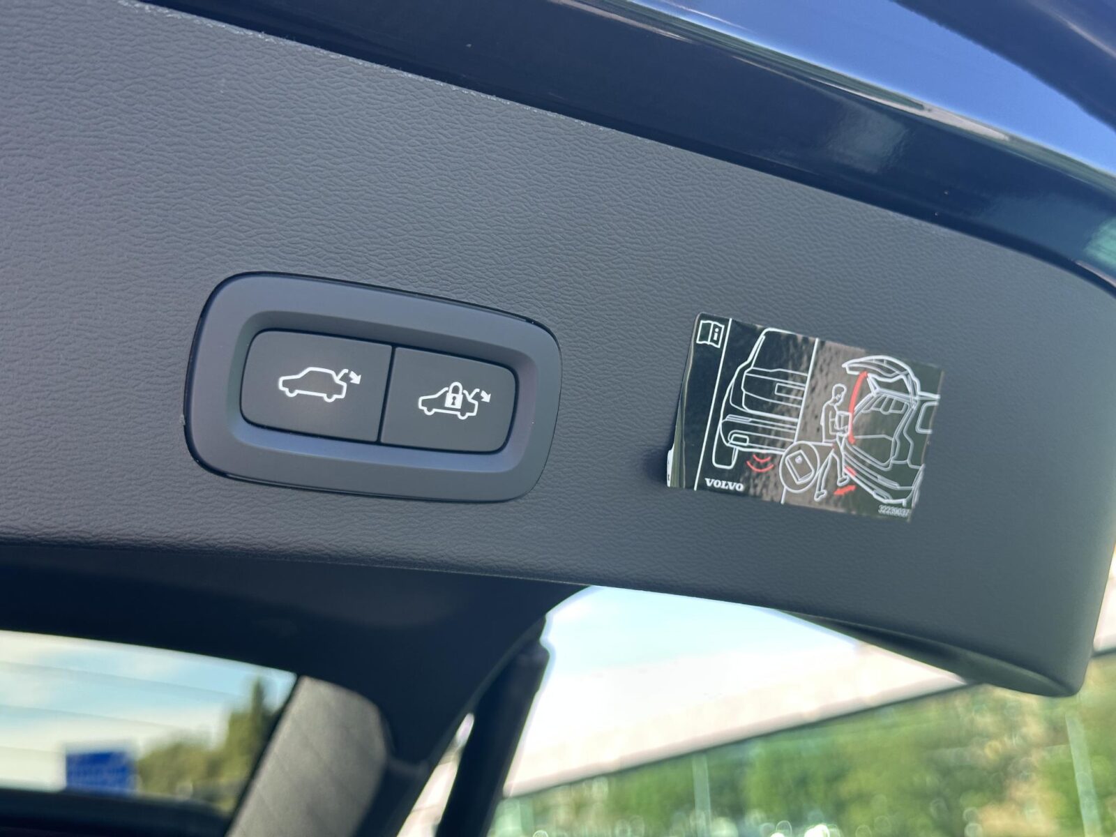Volvo XC40 - Foto 8