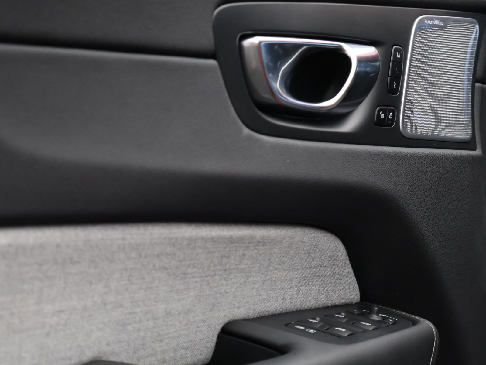 Volvo XC60 - Foto 18