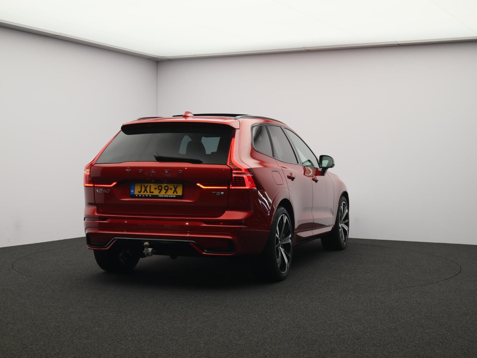 Volvo XC60 - Foto 35