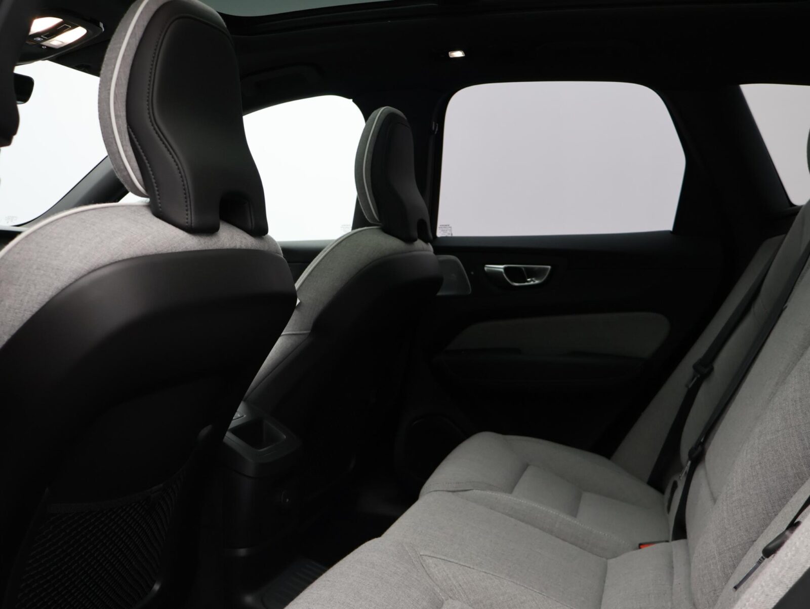 Volvo XC60 - Foto 8
