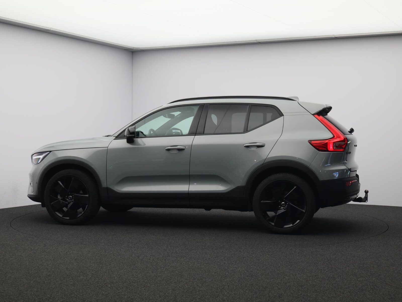 Volvo XC40 - Foto 17