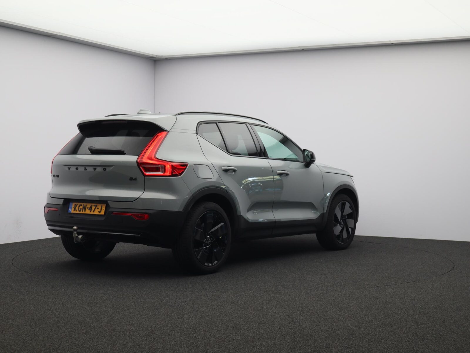 Volvo XC40 - Foto 2
