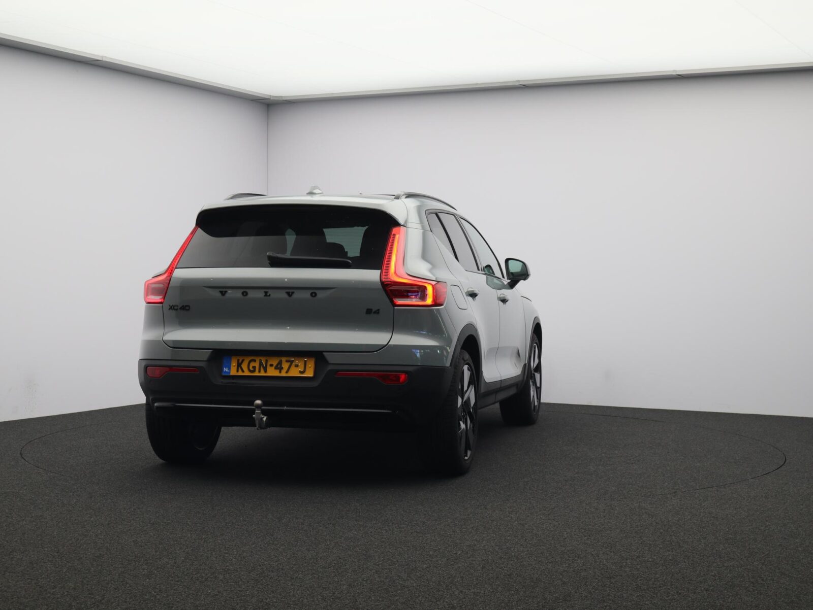 Volvo XC40 - Foto 21