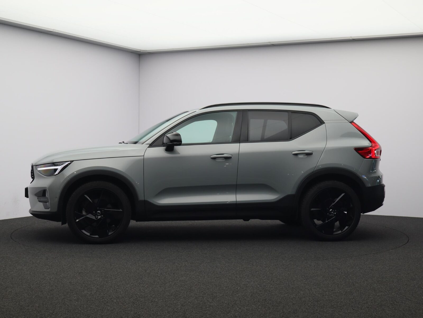 Volvo XC40 - Foto 4