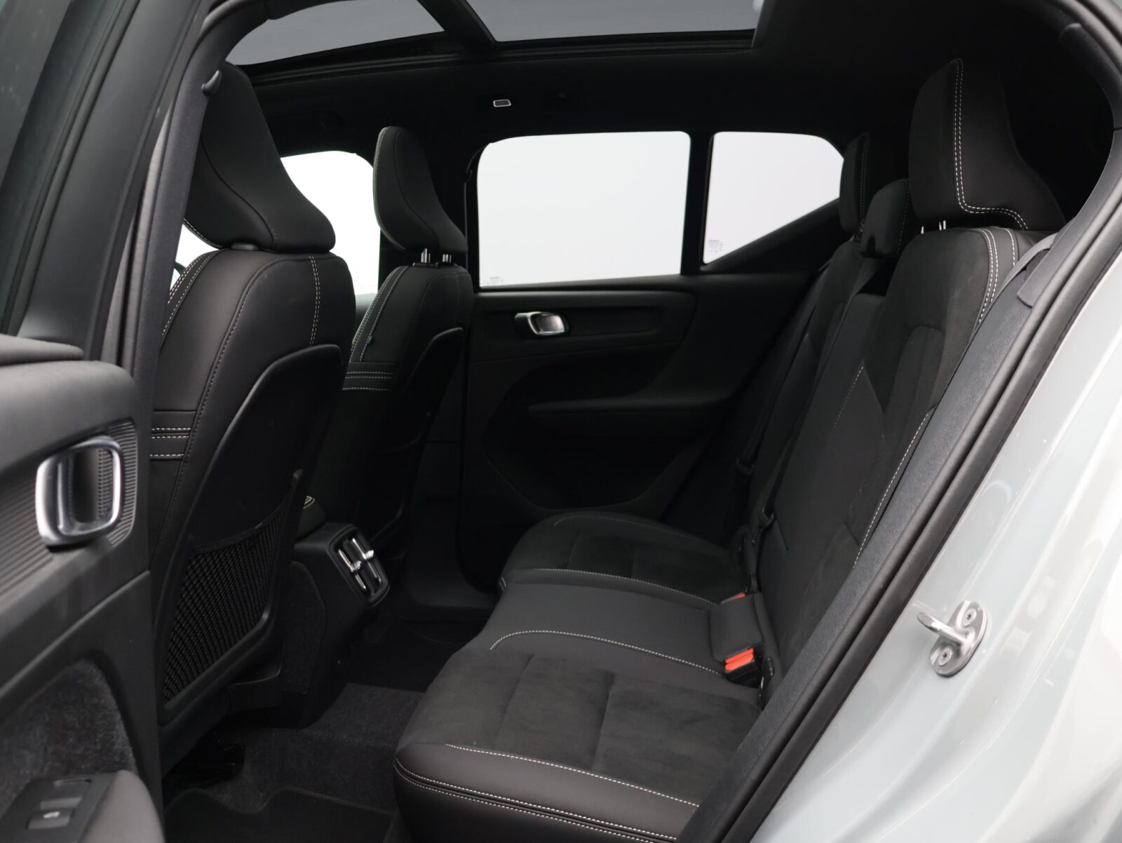 Volvo XC40 - Foto 6