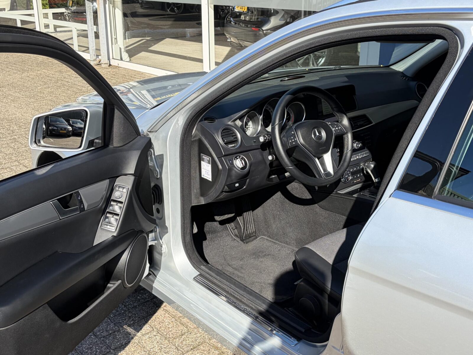 Mercedes-Benz C-Klasse - Foto 10