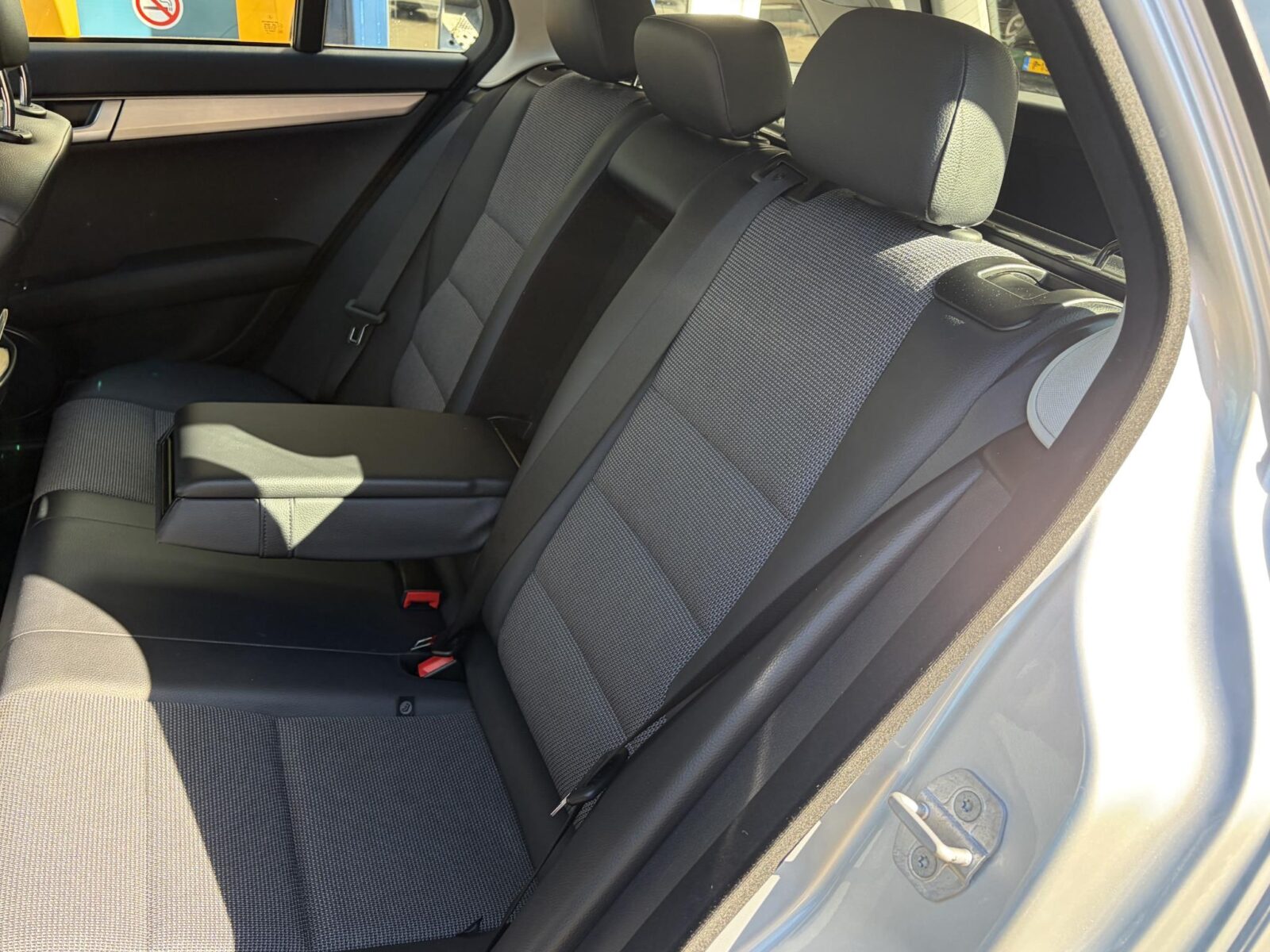 Mercedes-Benz C-Klasse - Foto 13