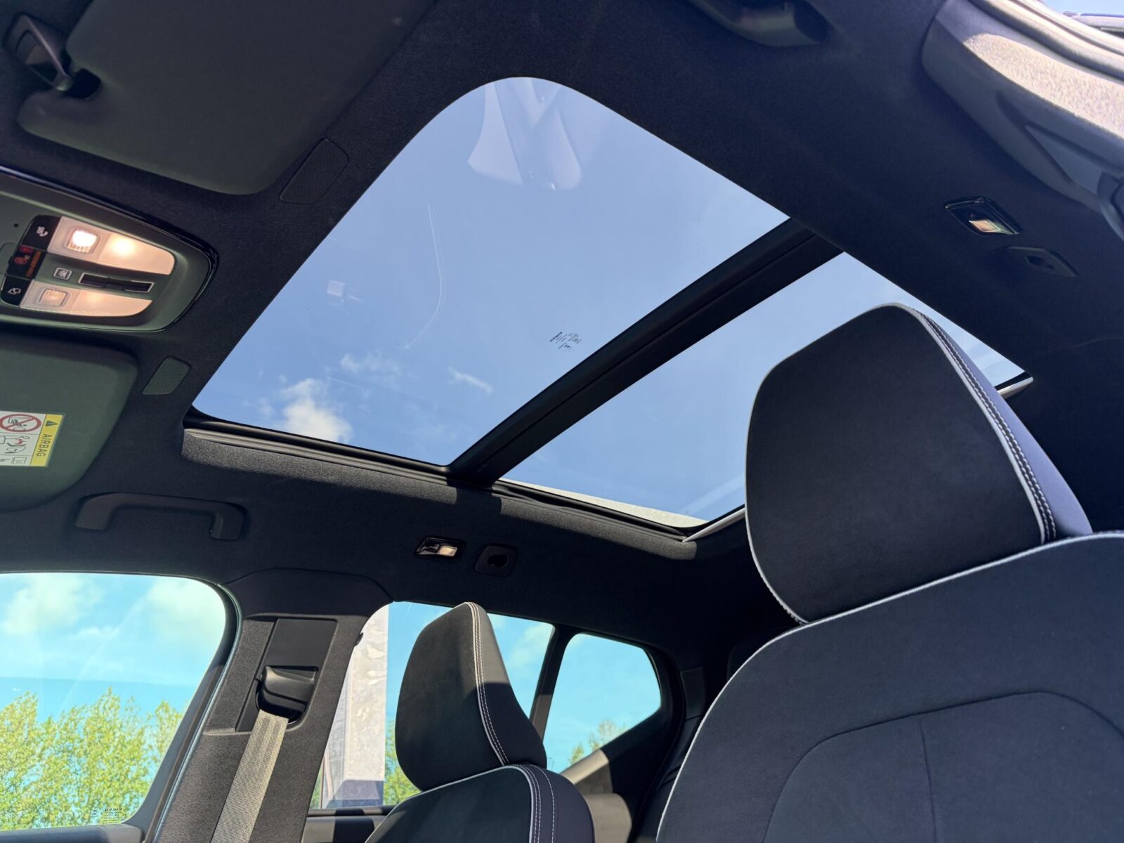 Volvo XC40 - Foto 15