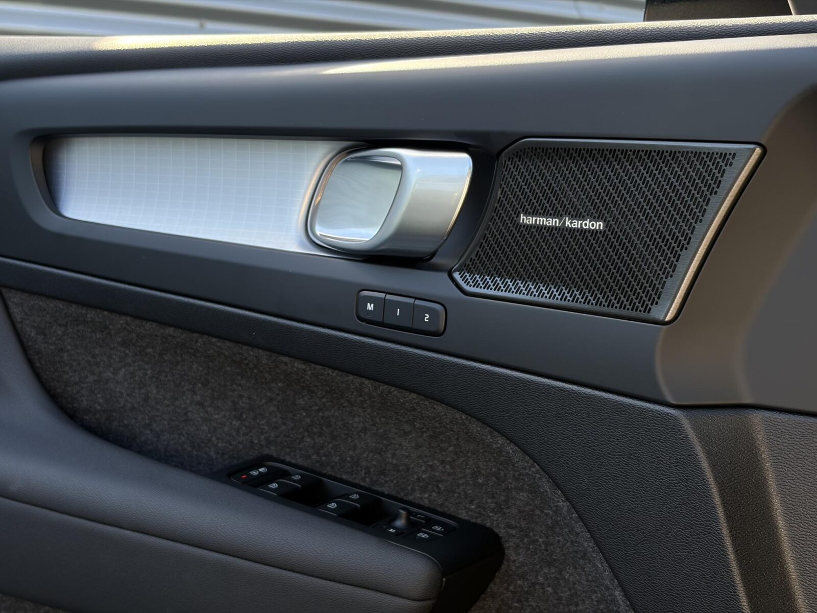 Volvo XC40 - Foto 16