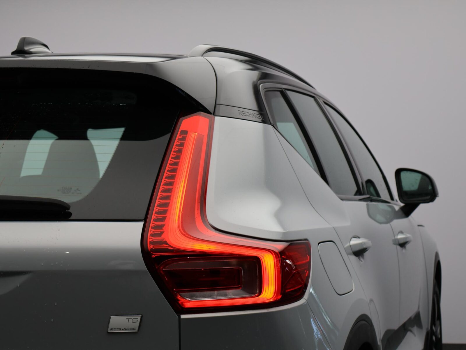 Volvo XC40 - Foto 12