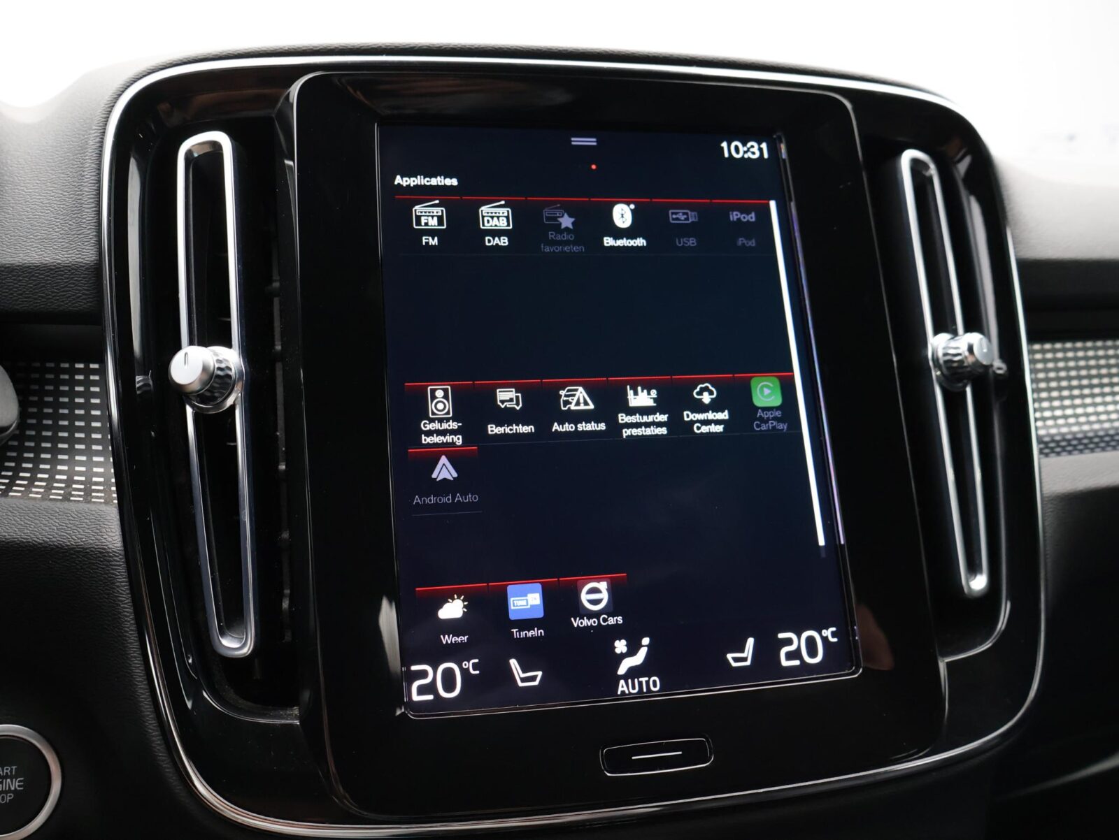 Volvo XC40 - Foto 14