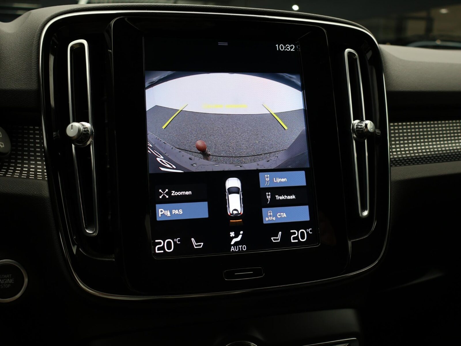 Volvo XC40 - Foto 15