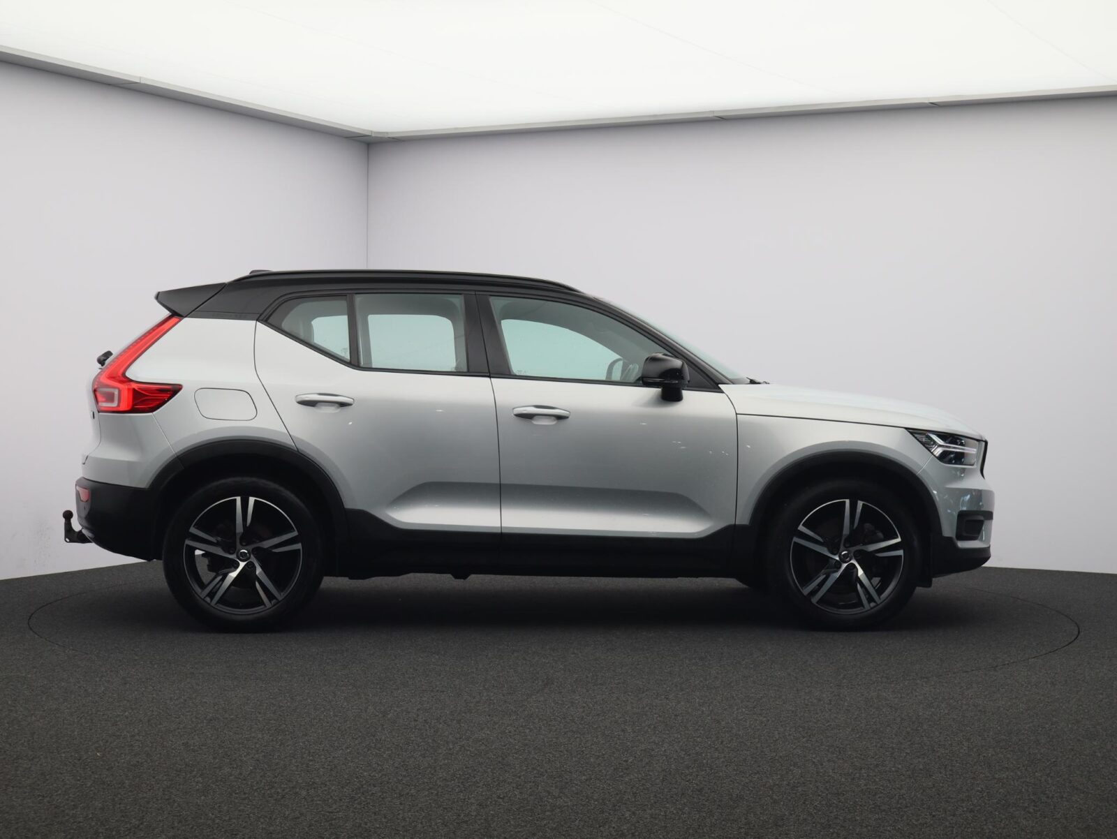 Volvo XC40 - Foto 6