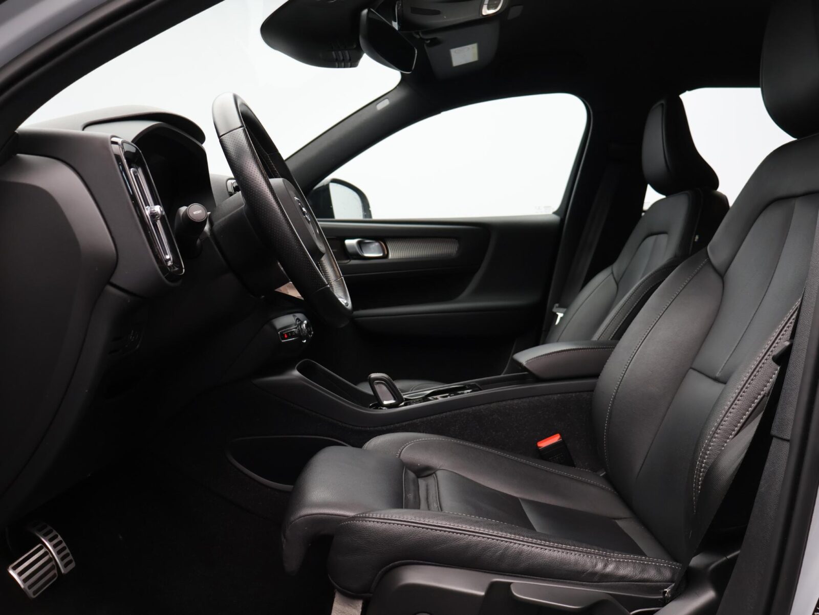 Volvo XC40 - Foto 7