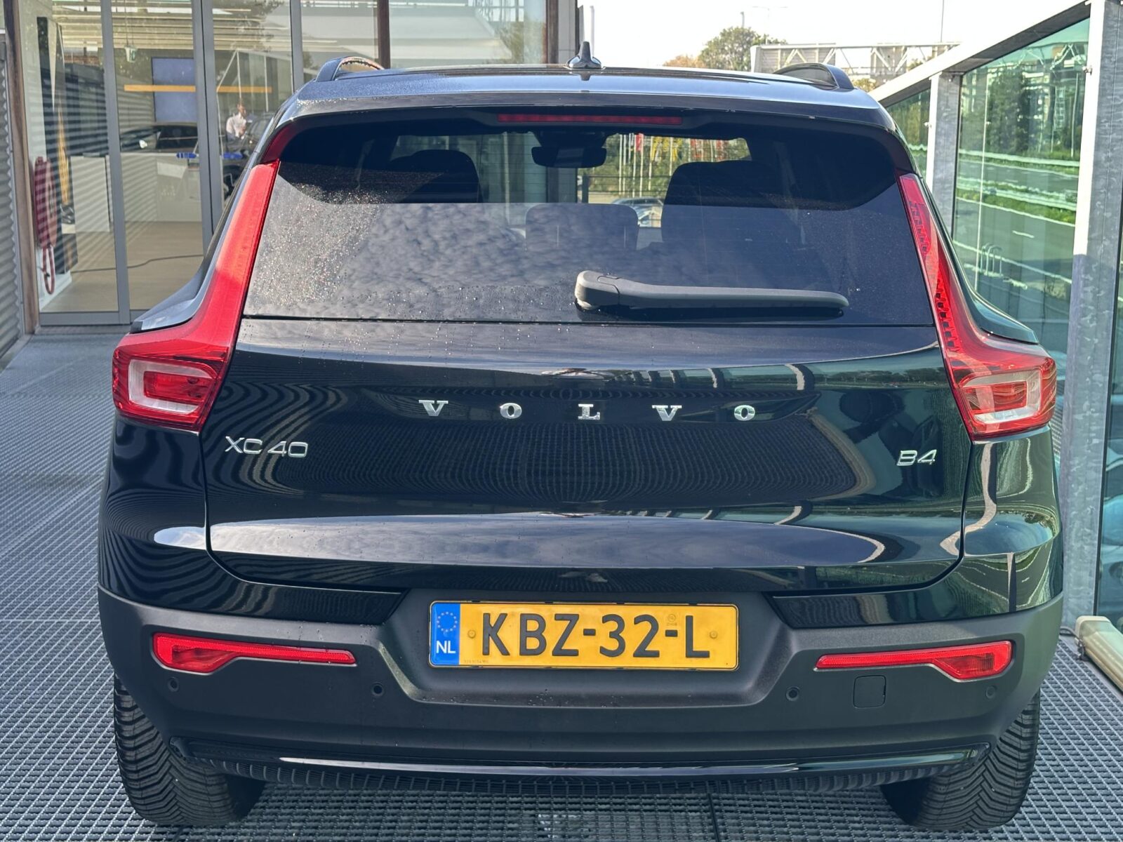 Volvo XC40 - Foto 10