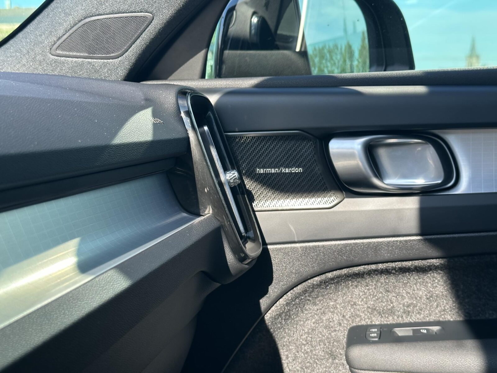 Volvo XC40 - Foto 22