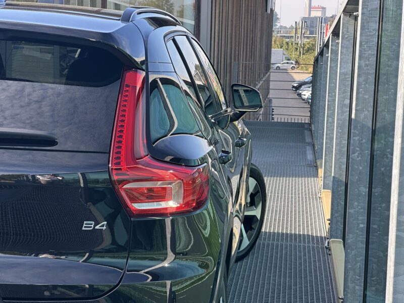 Volvo XC40 - Foto 5