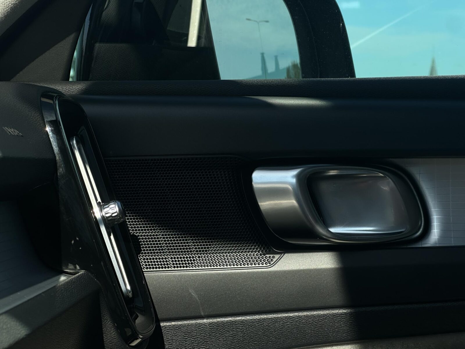 Volvo XC40 - Foto 20