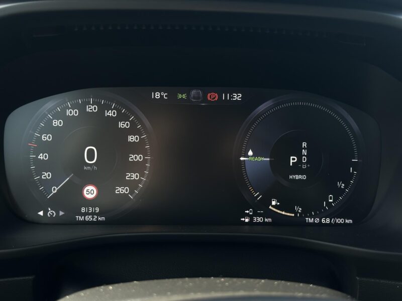 Volvo XC40 - Foto 4