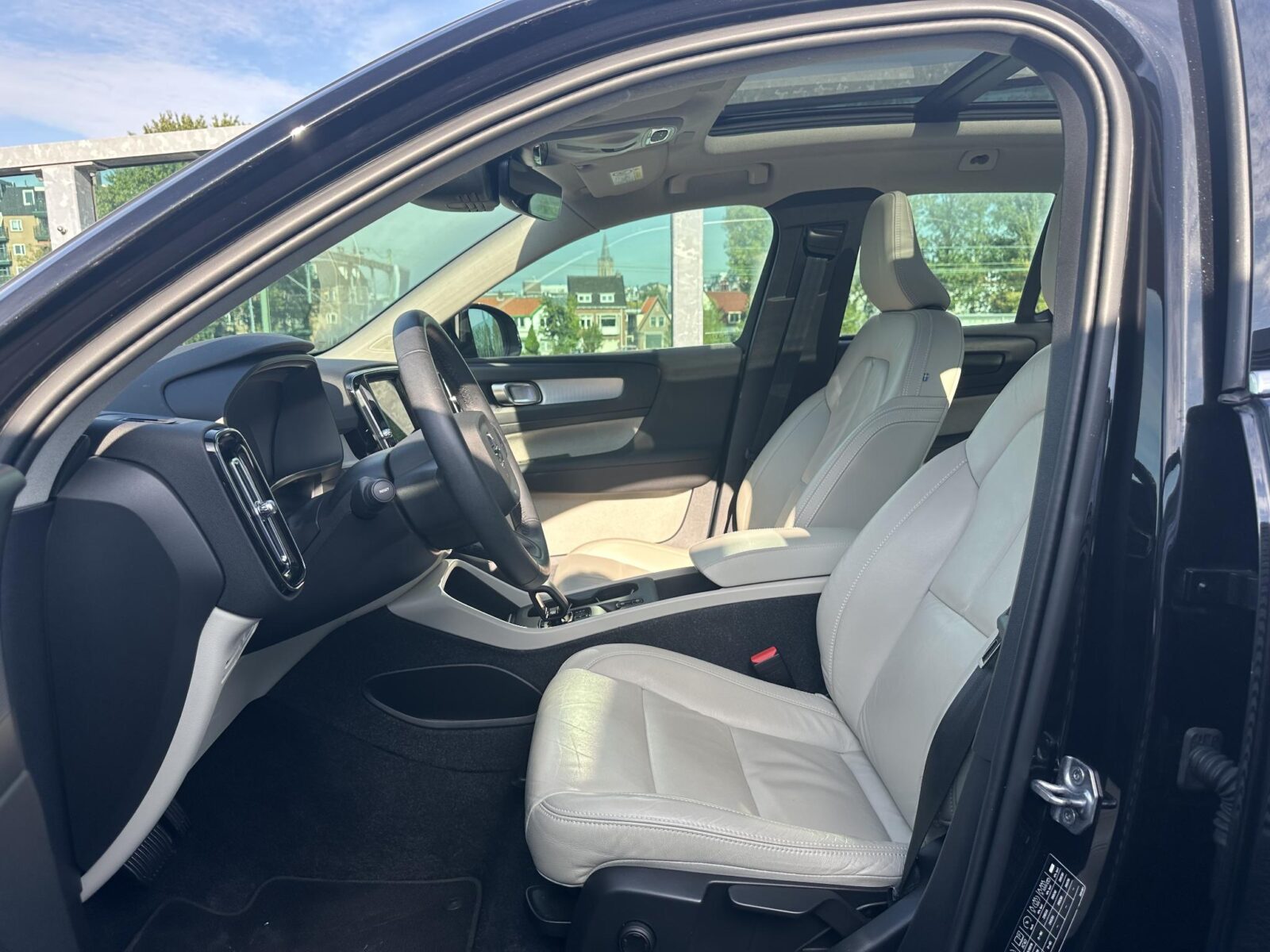 Volvo XC40 - Foto 7