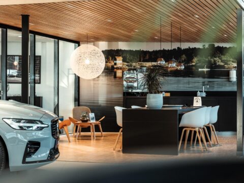 Volvo V60 2.0 T8 Plug-in hybrid AWD Plus Dark