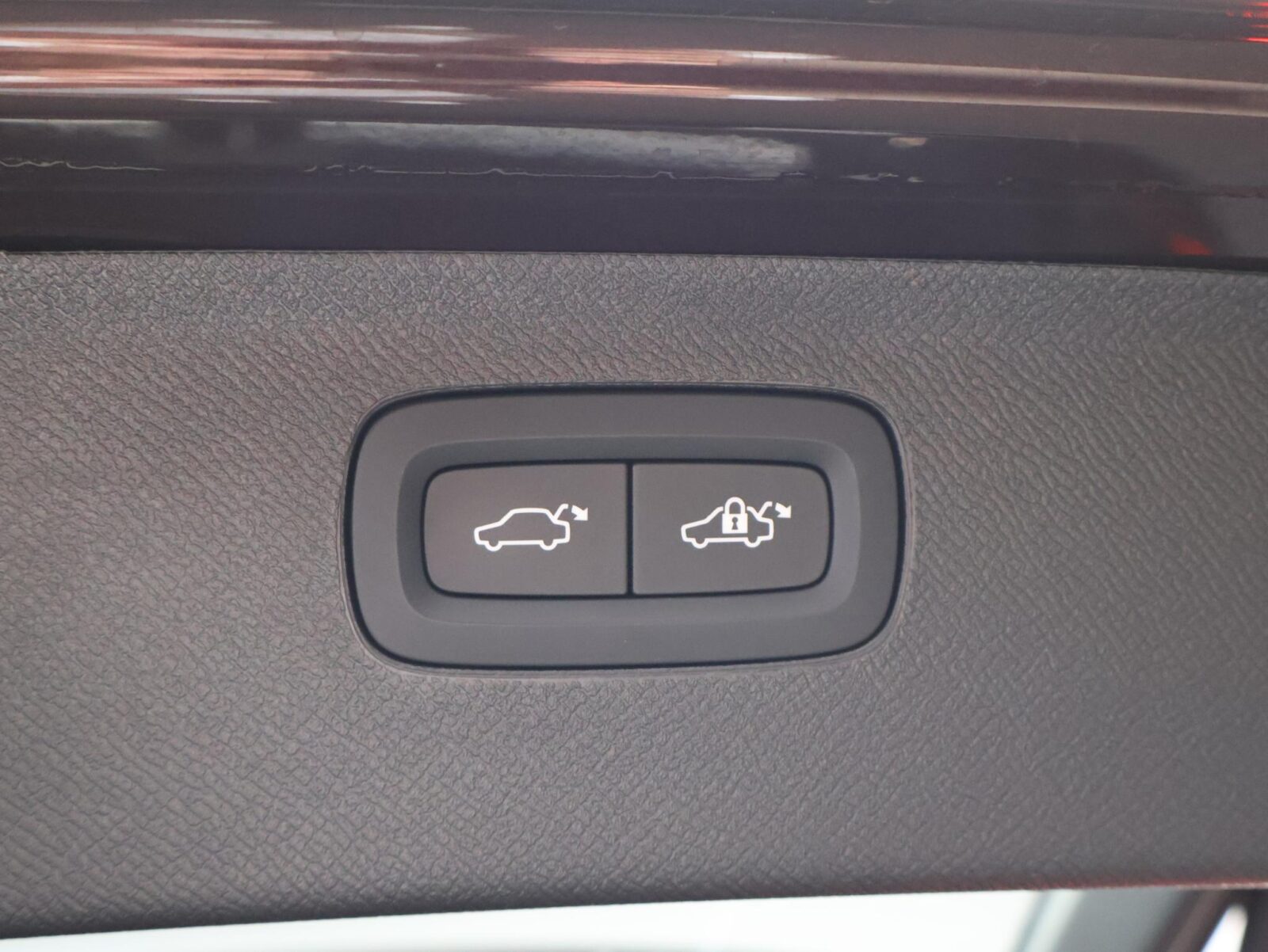 Volvo XC90 - Foto 17