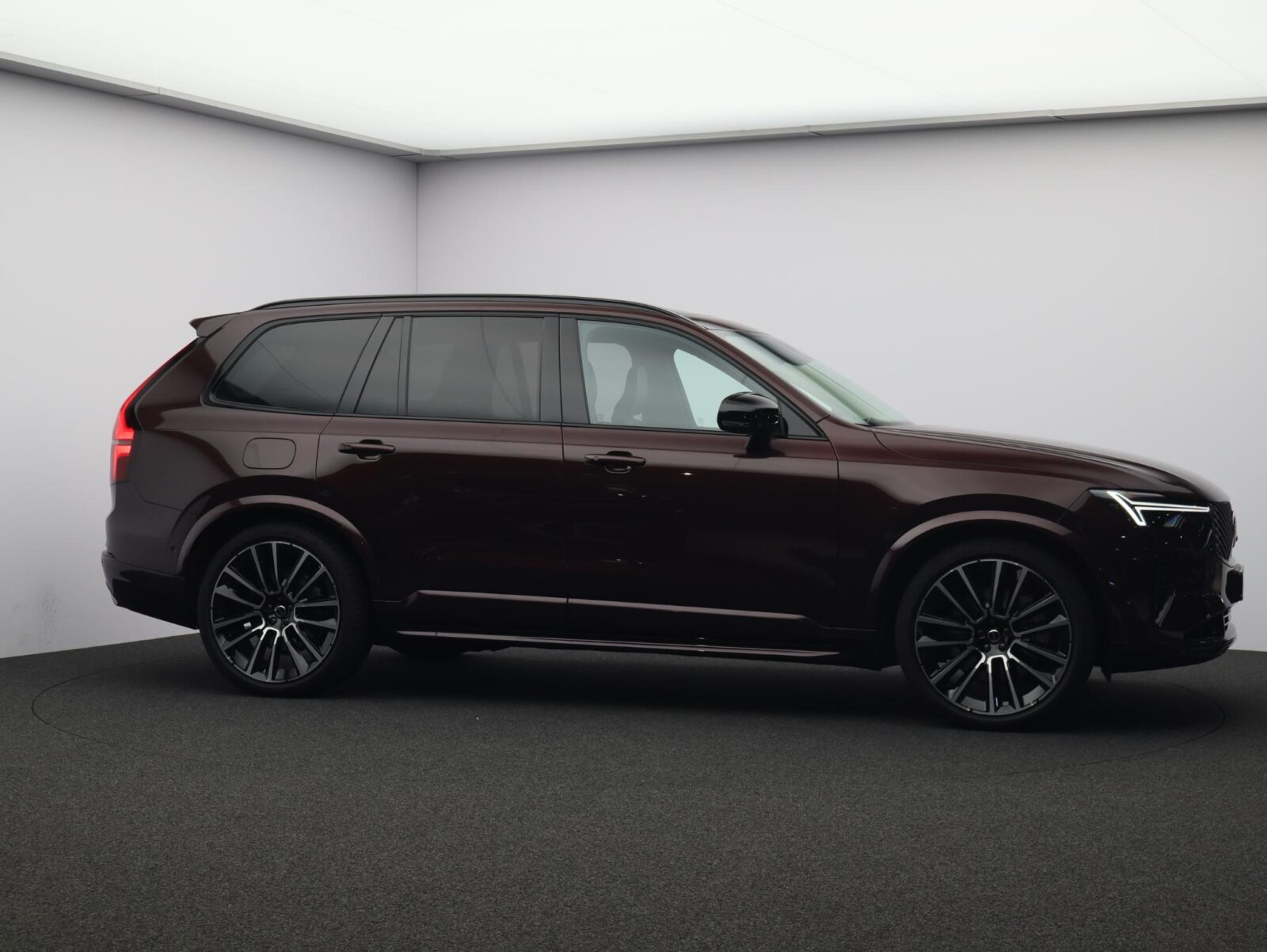 Volvo XC90 - Foto 26