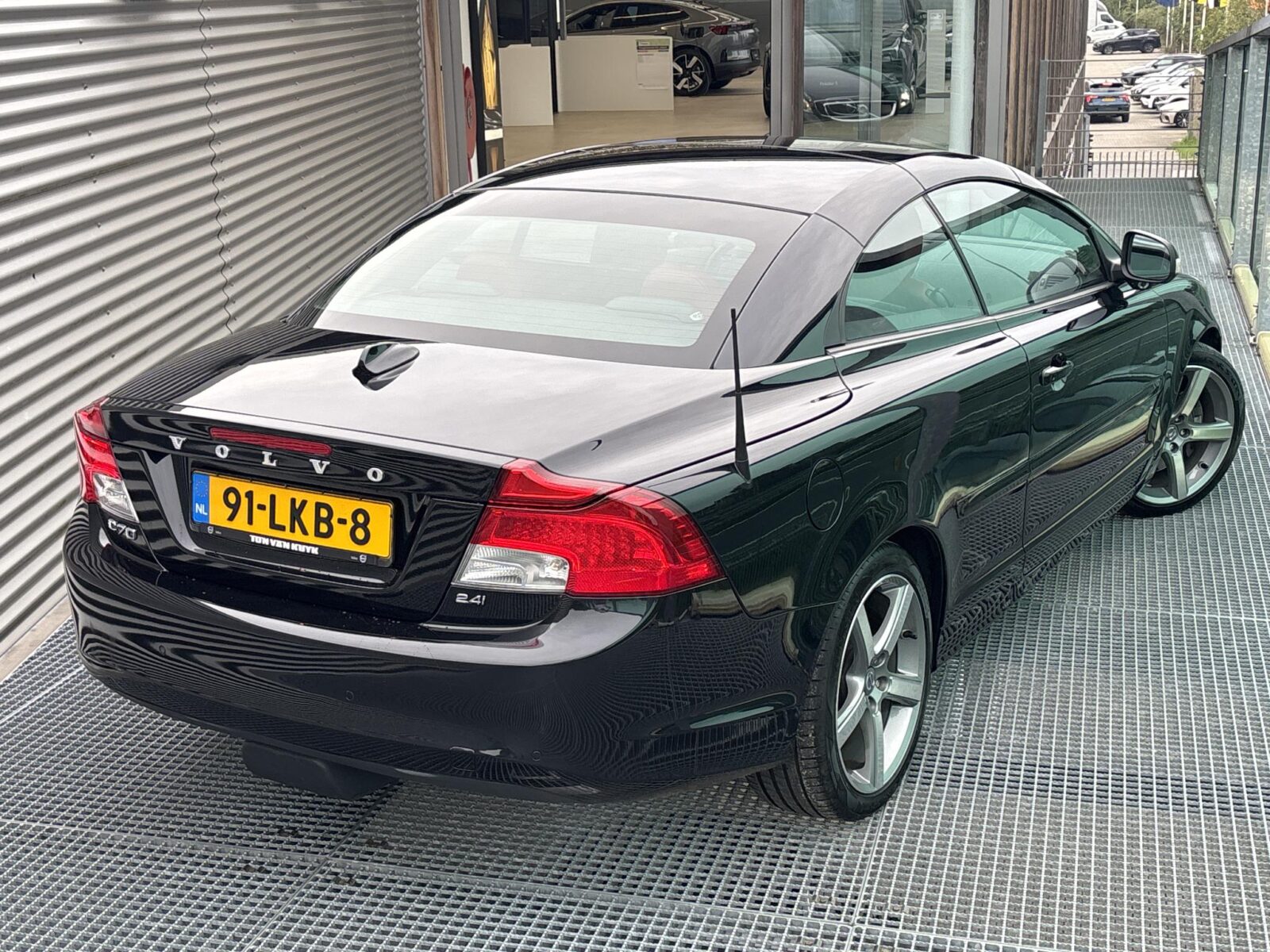 Volvo C70 - Foto 11