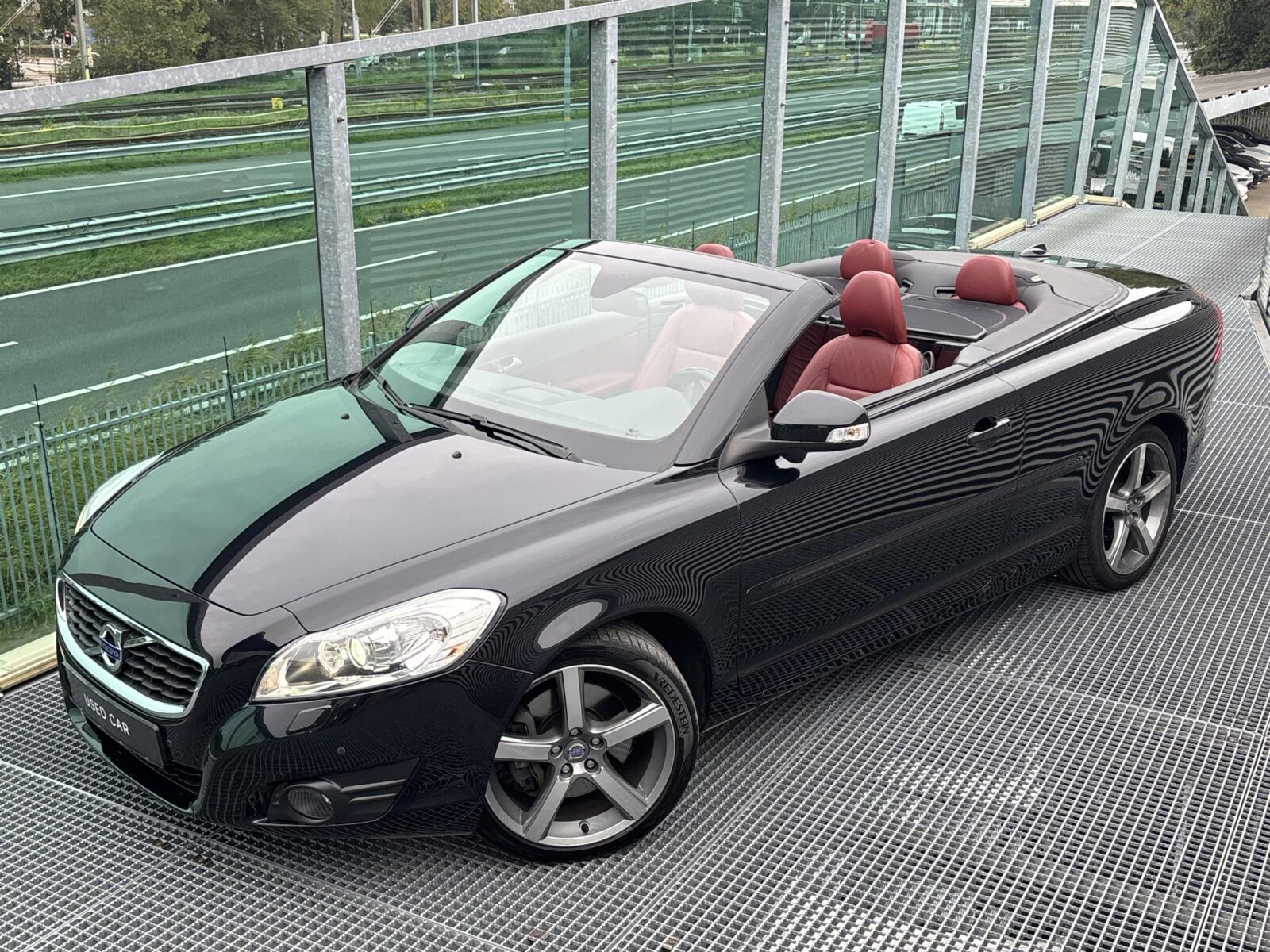 Volvo C70 - Foto 14