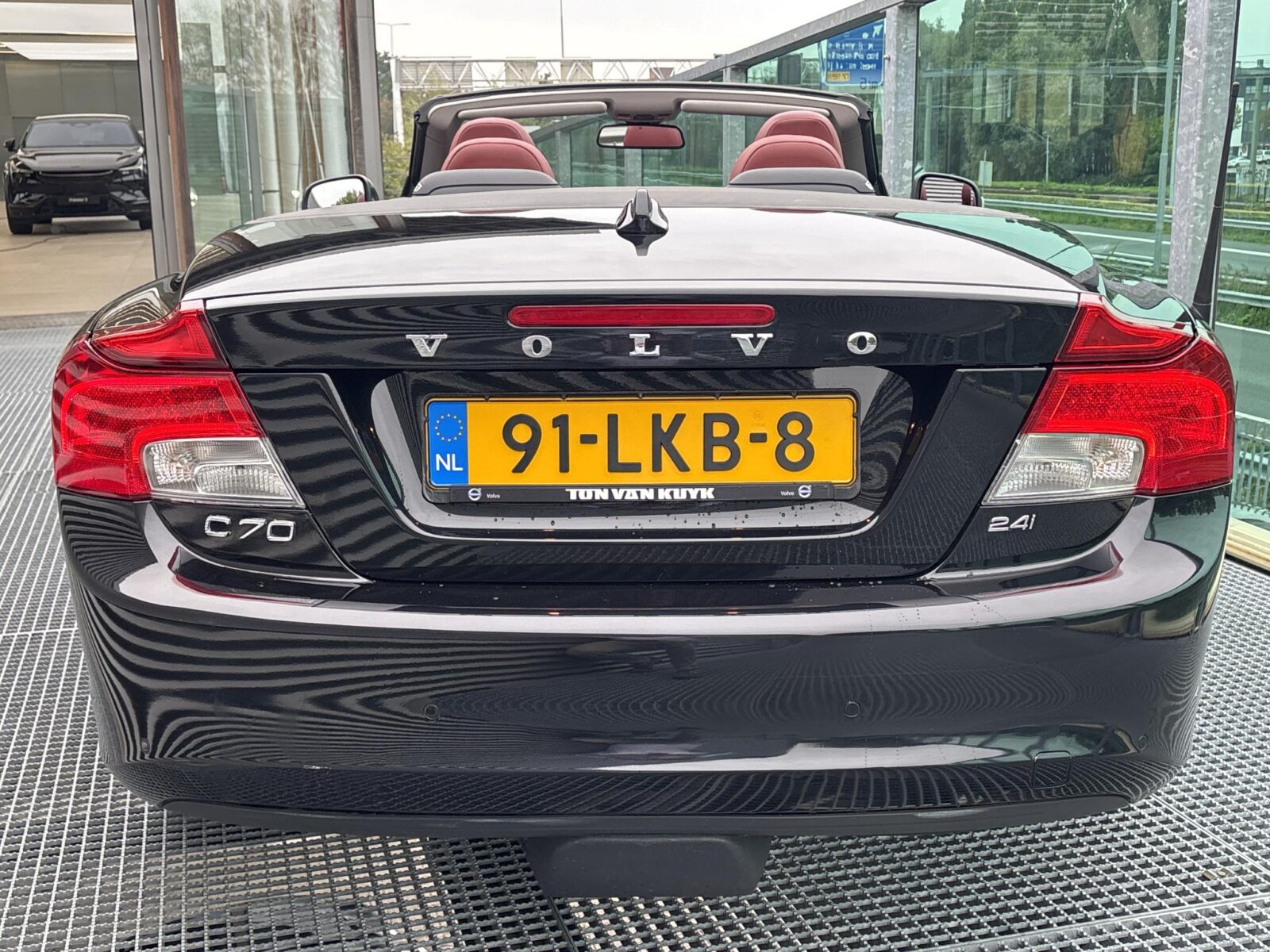 Volvo C70 - Foto 24