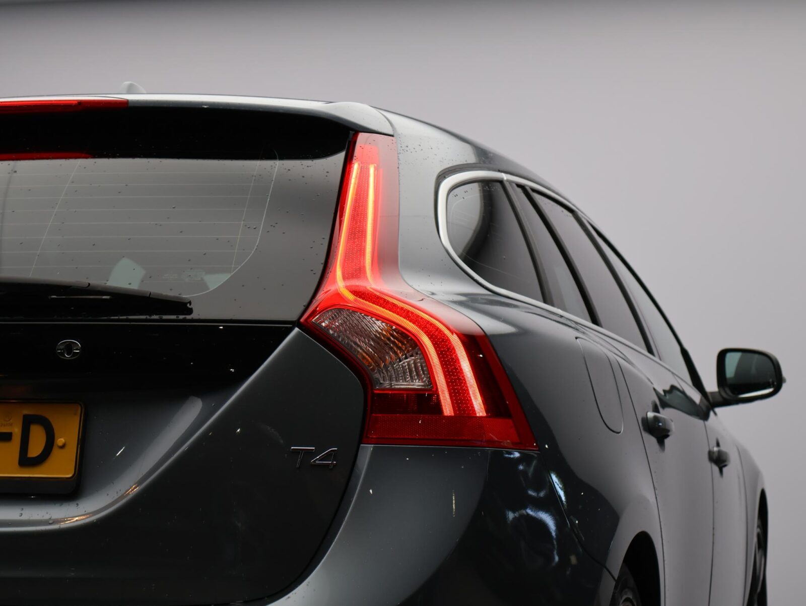 Volvo V60 - Foto 12