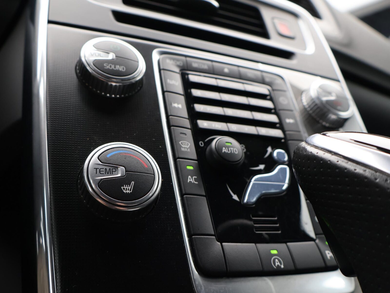 Volvo V60 - Foto 19