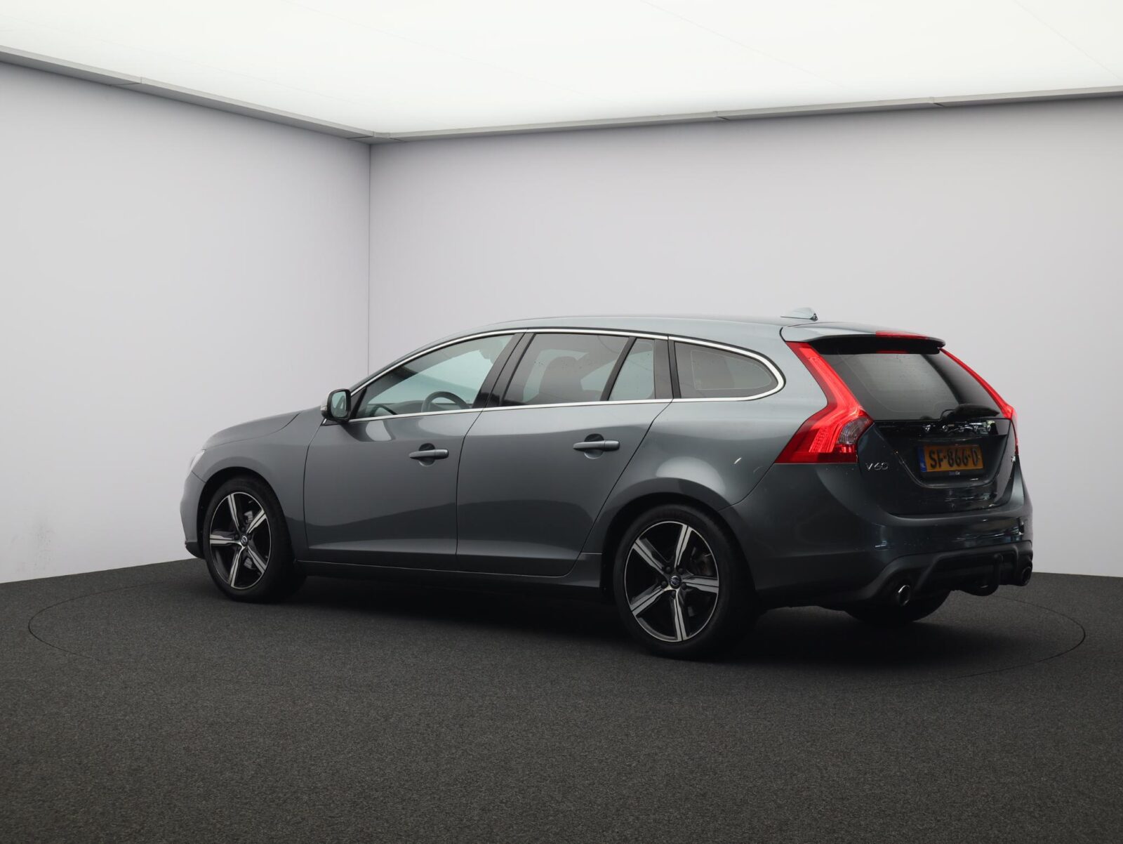Volvo V60 - Foto 26