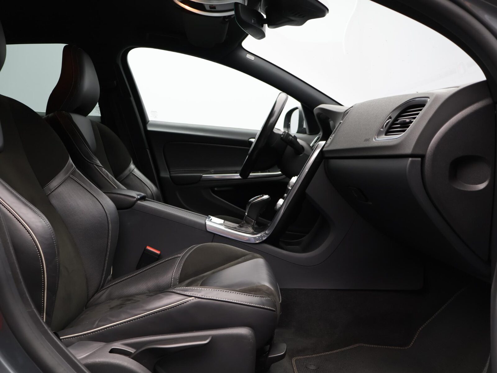 Volvo V60 - Foto 9