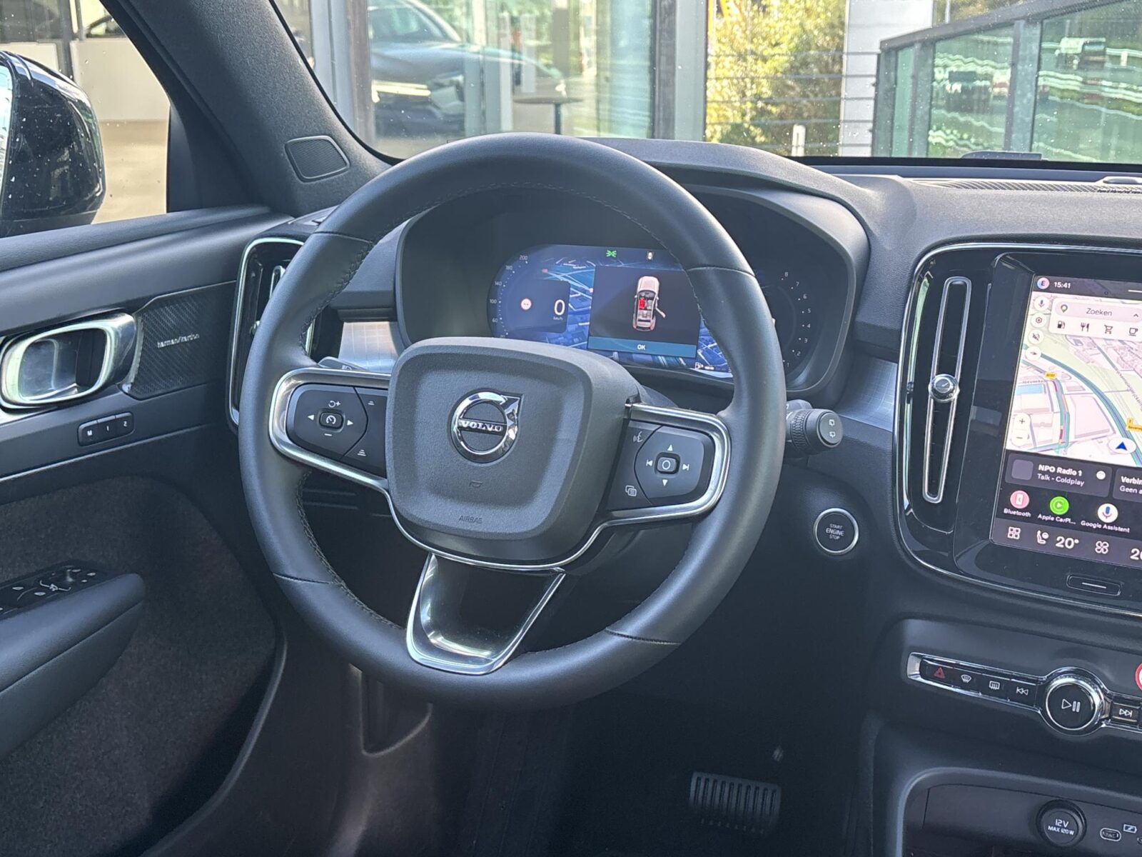 Volvo XC40 - Foto 18