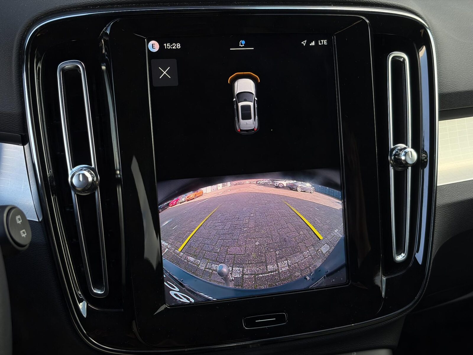 Volvo XC40 - Foto 14
