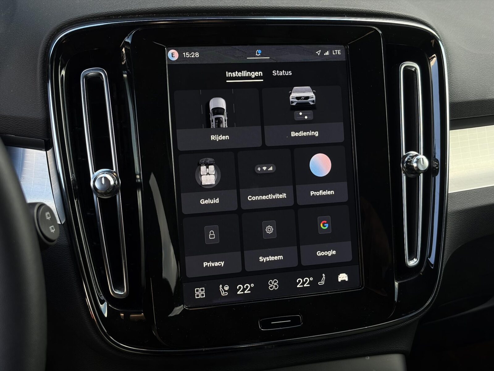 Volvo XC40 - Foto 15