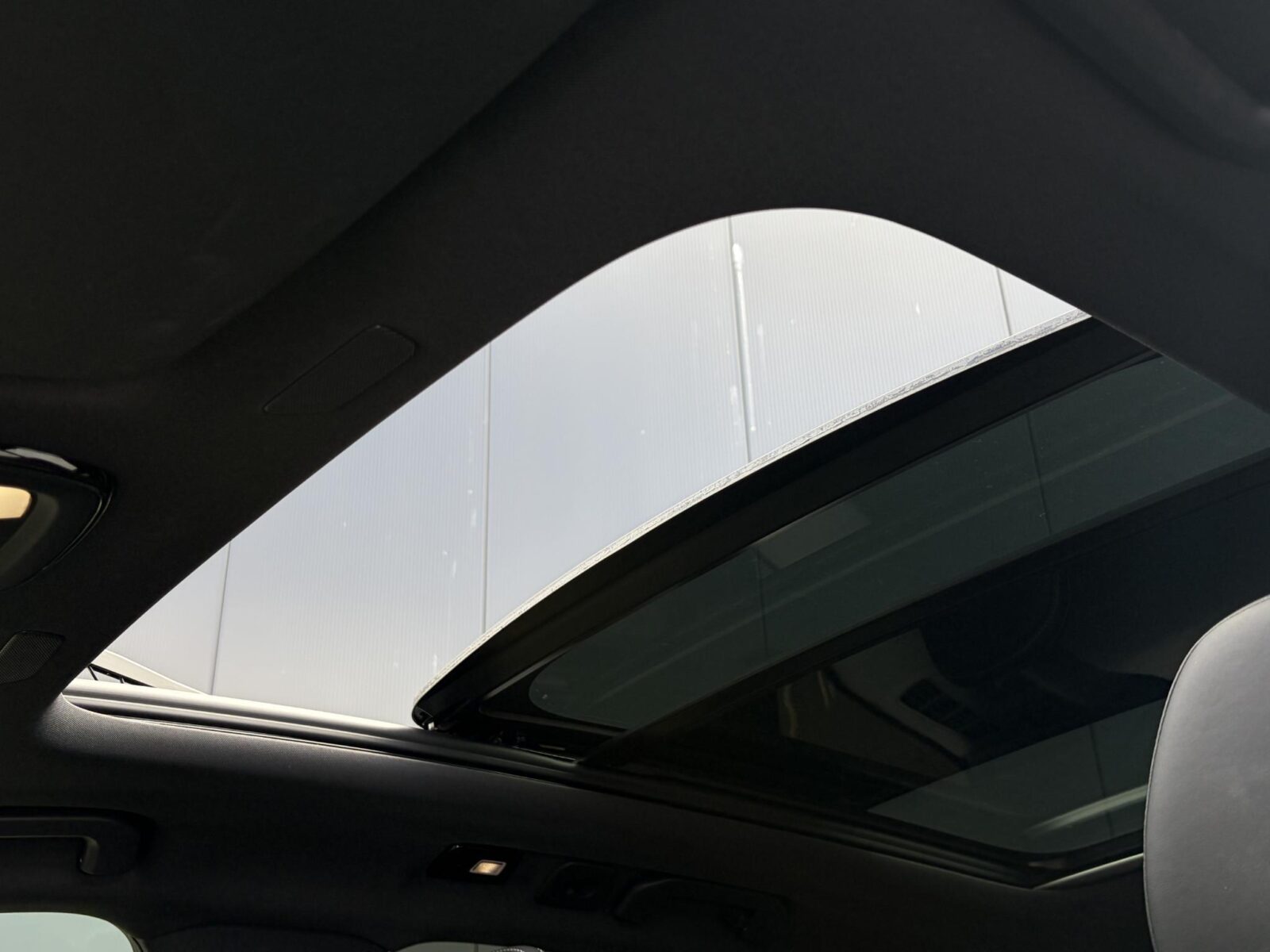 Volvo XC60 - Foto 10