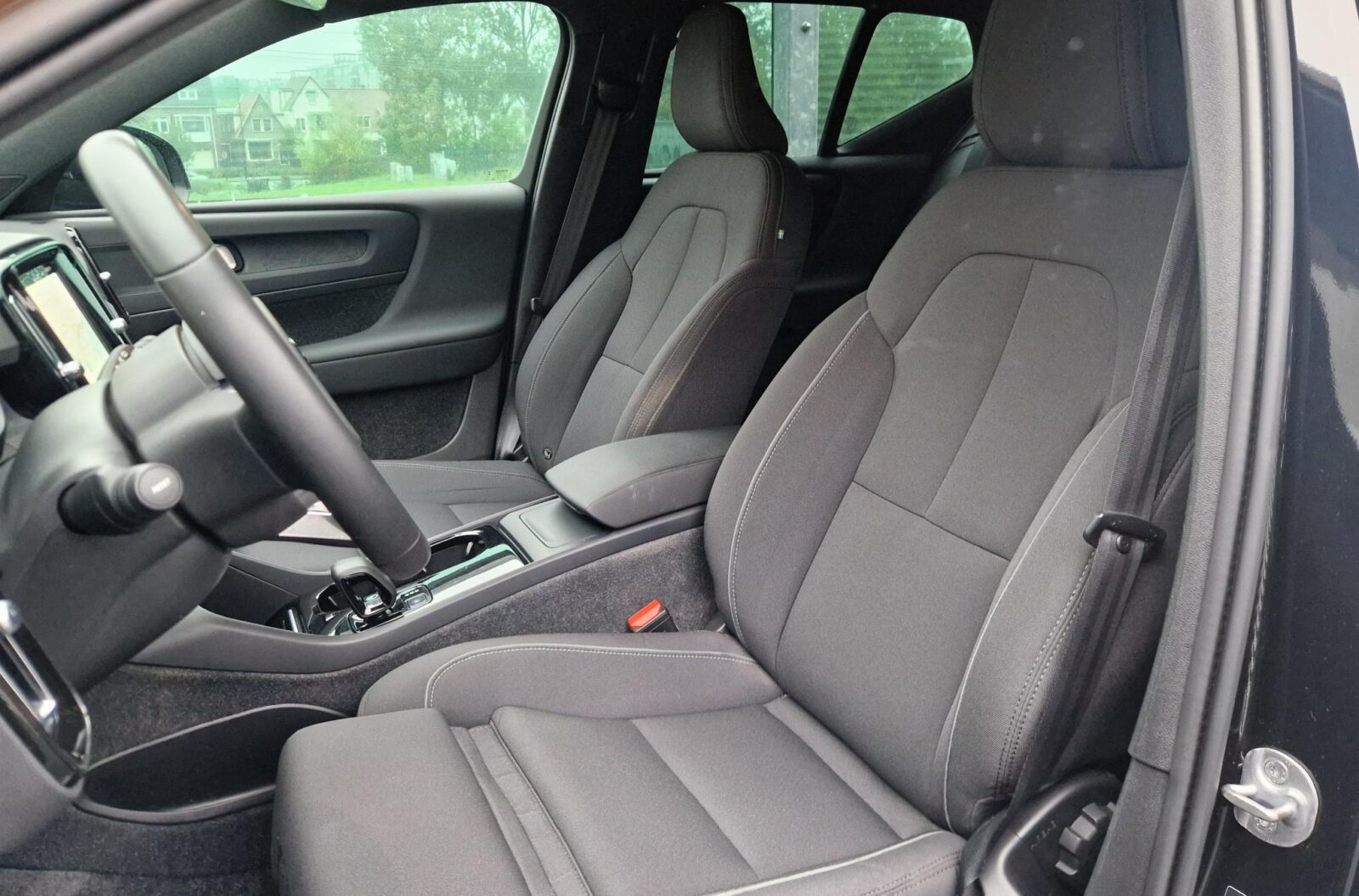 Volvo XC40 - Foto 11