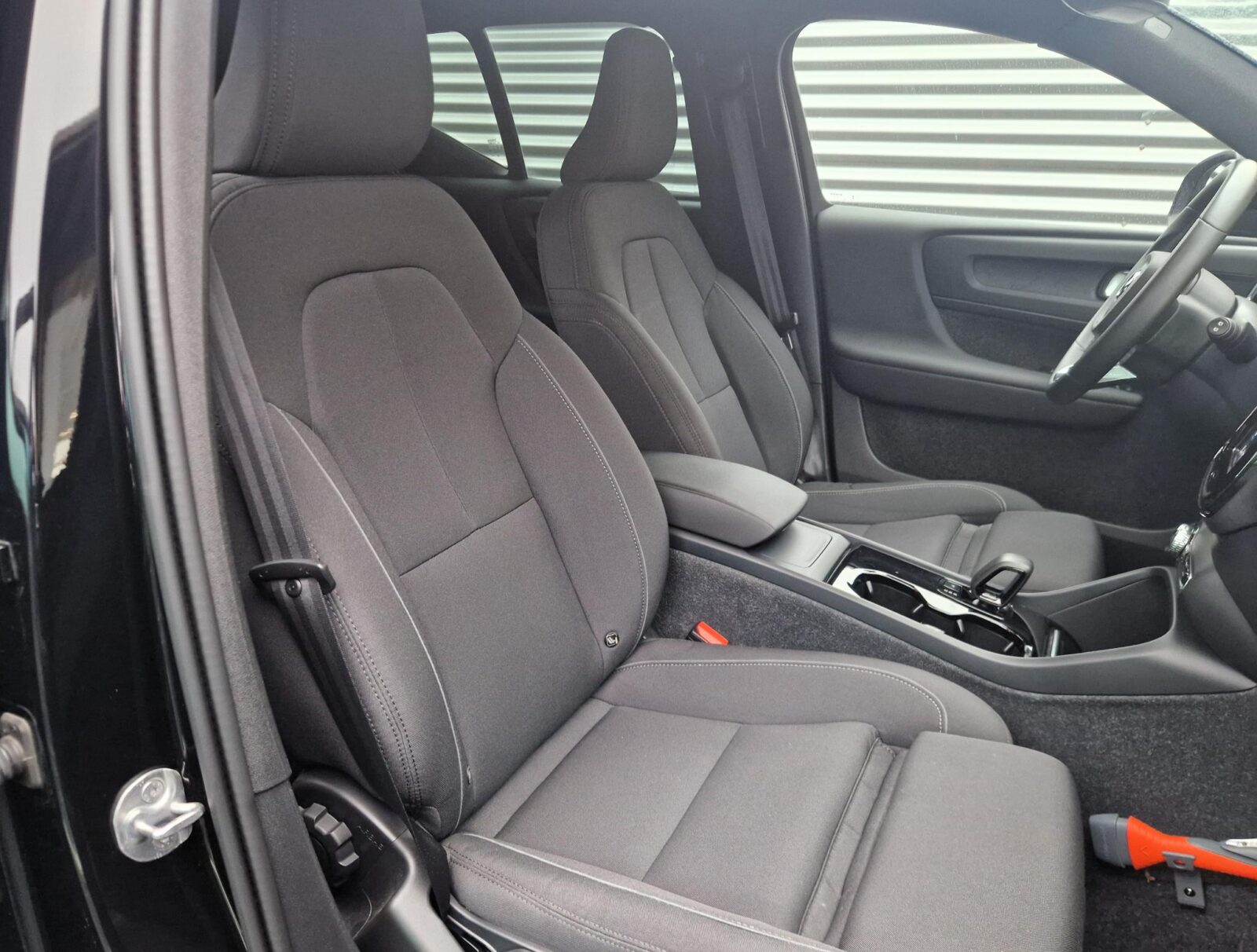 Volvo XC40 - Foto 15