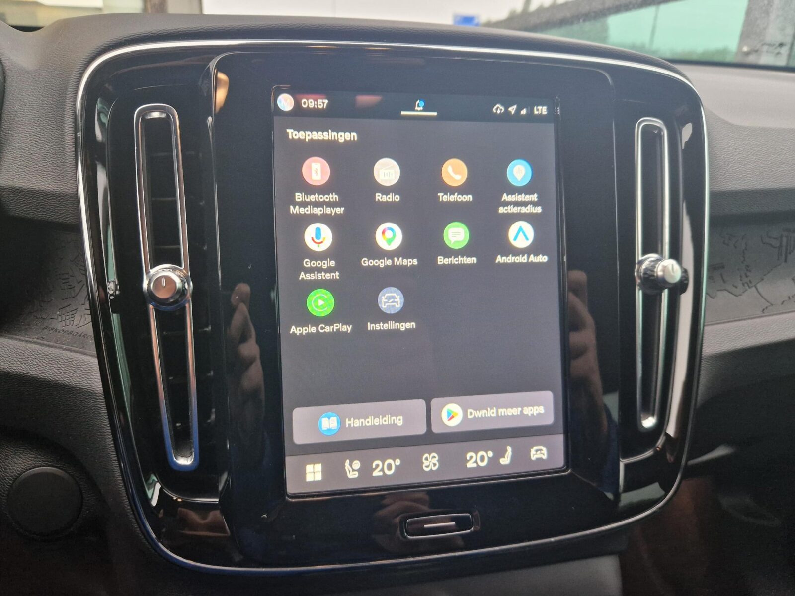 Volvo XC40 - Foto 19