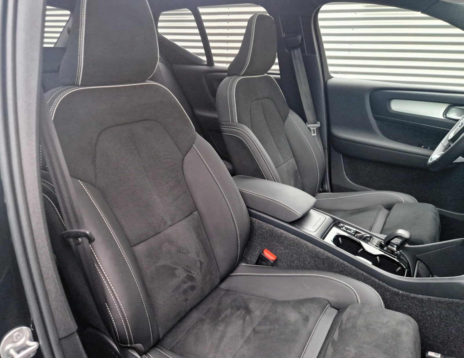 Volvo XC40 - Foto 13
