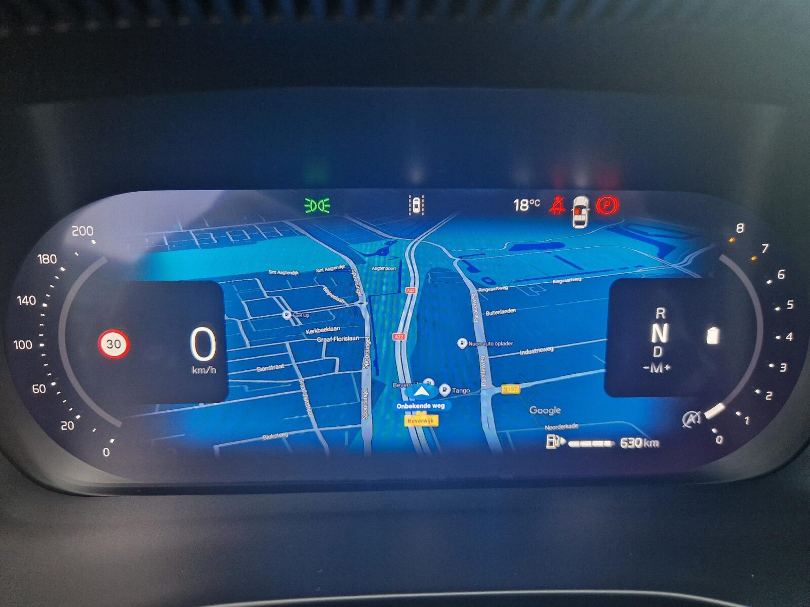 Volvo XC40 - Foto 18