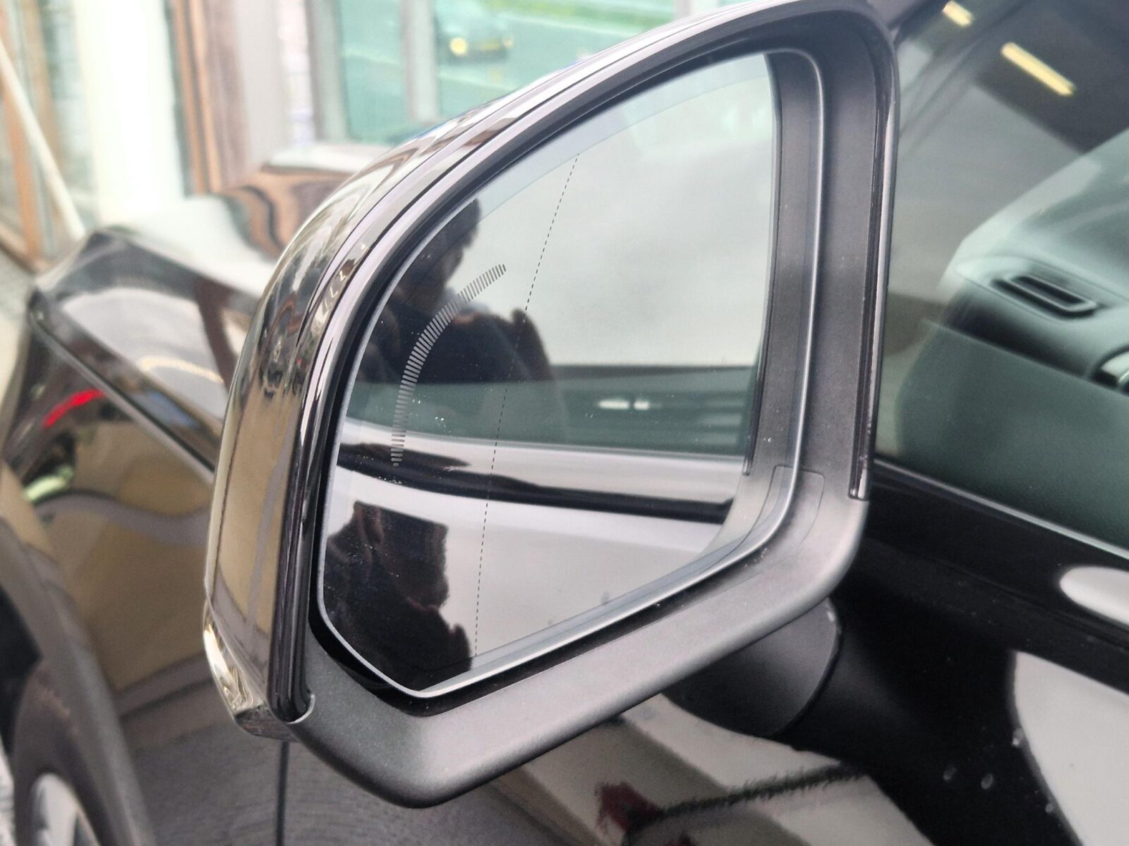Volvo XC40 - Foto 25
