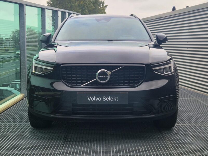 Volvo XC40 - Foto 4