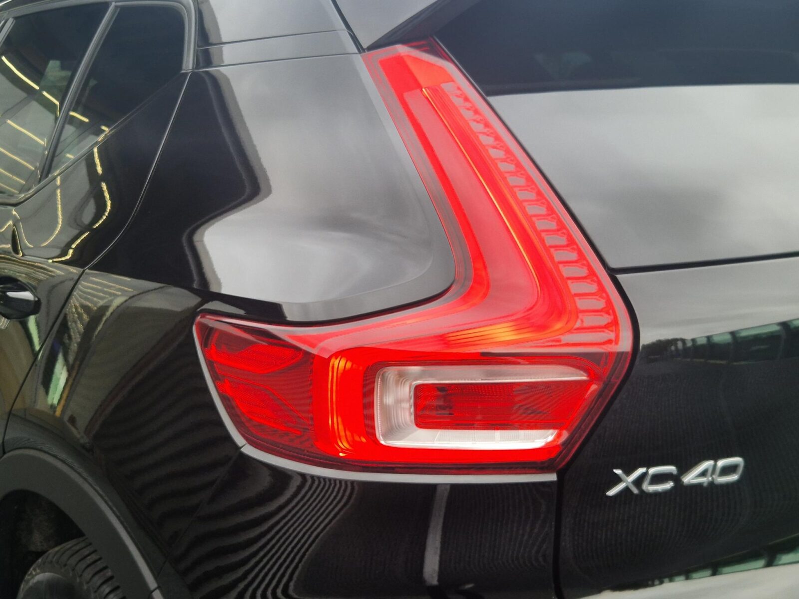 Volvo XC40 - Foto 7