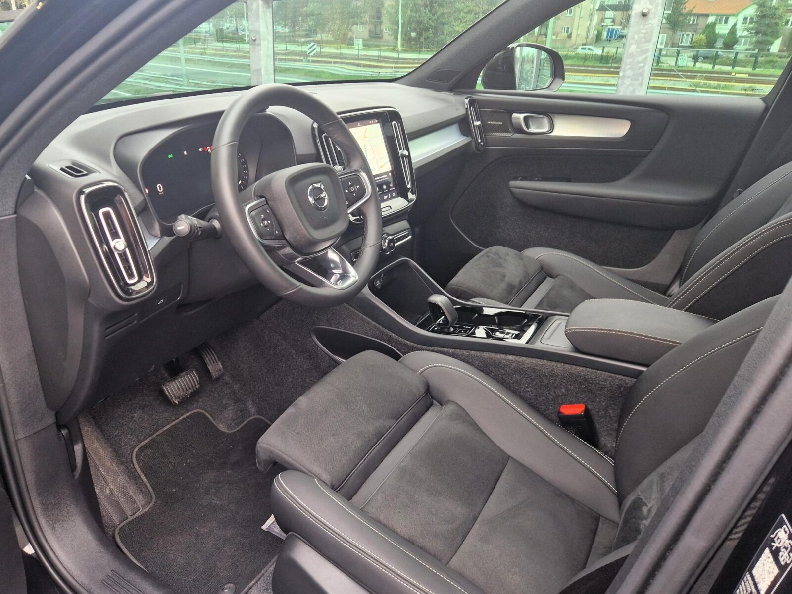 Volvo XC40 - Foto 9