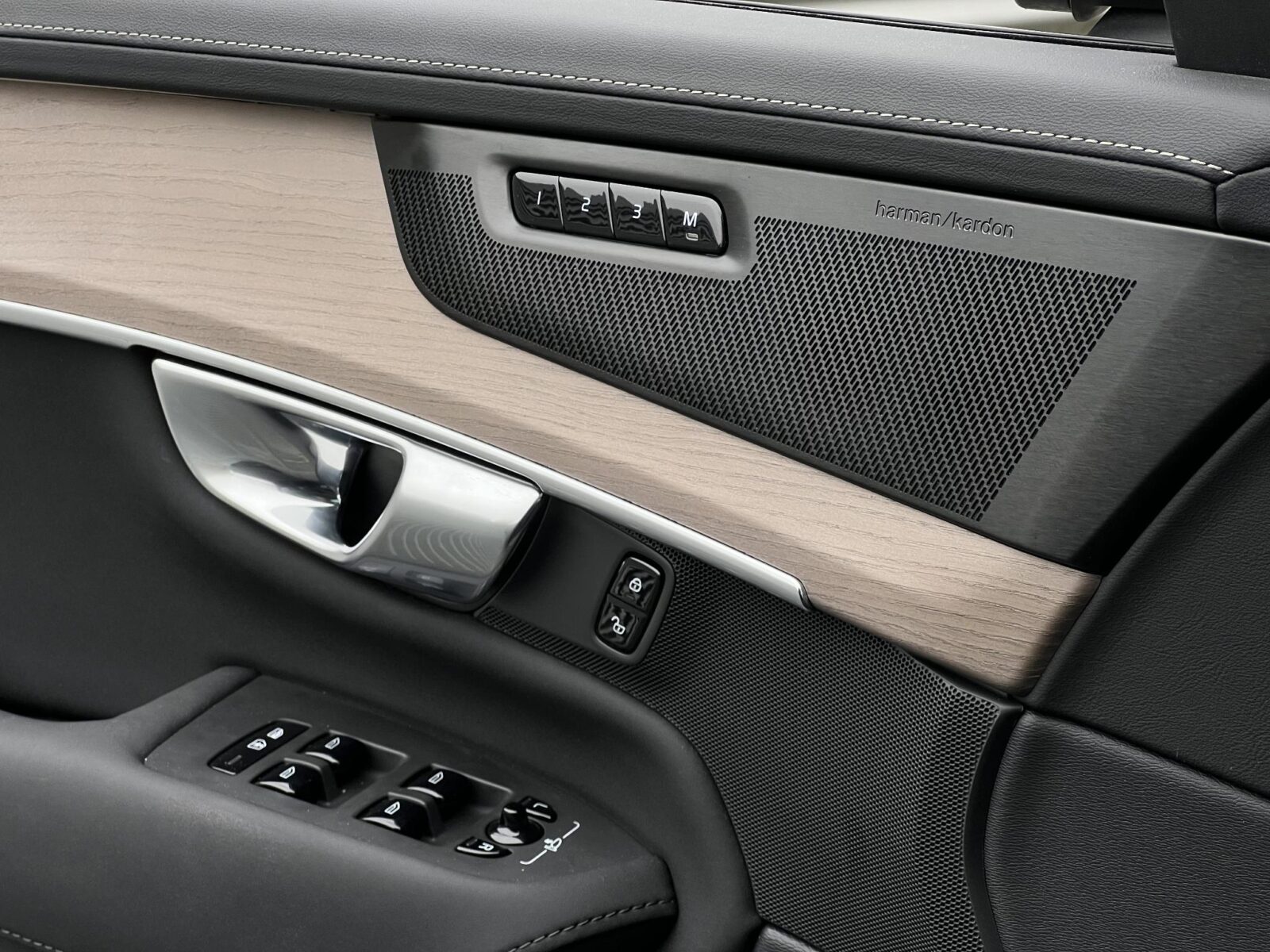 Volvo XC90 - Foto 11