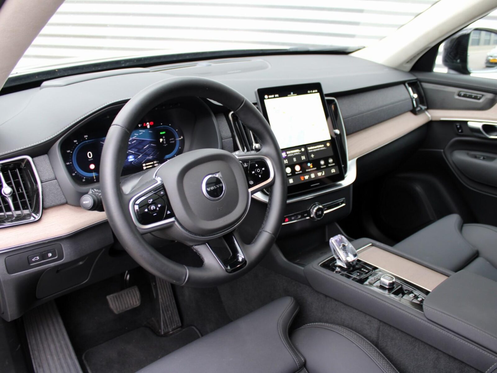 Volvo XC90 - Foto 12